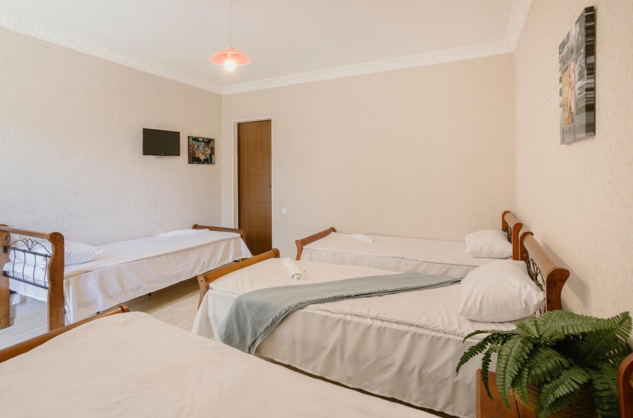 Marcos Hotel Tbilisi Eksteriør billede