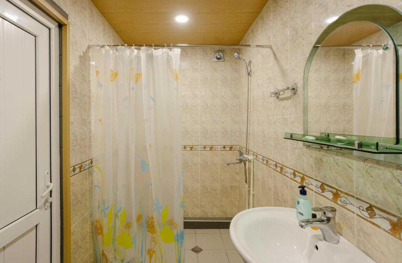 Marcos Hotel Tbilisi Eksteriør billede