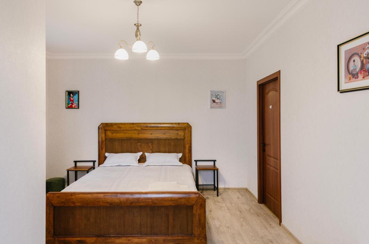 Marcos Hotel Tbilisi Eksteriør billede