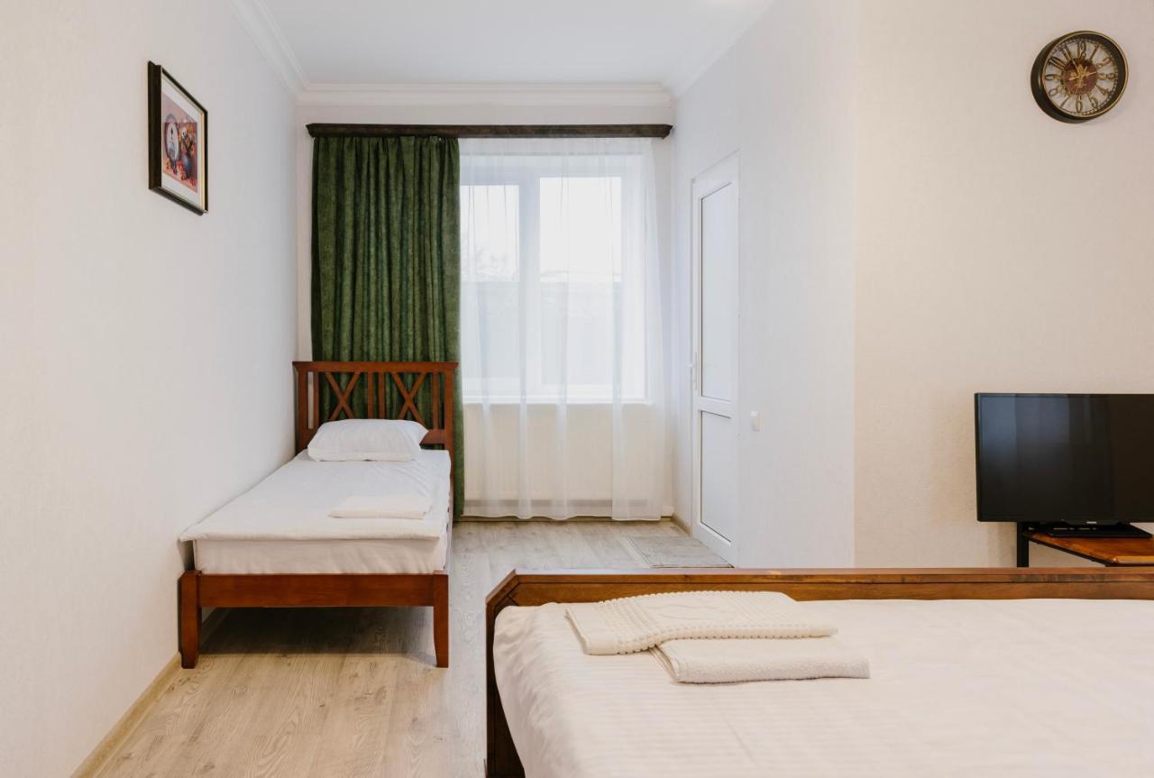 Marcos Hotel Tbilisi Eksteriør billede