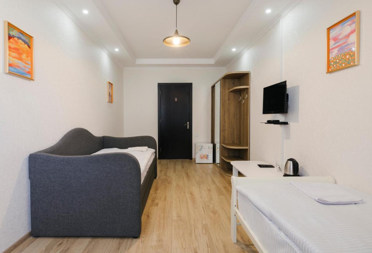 Marcos Hotel Tbilisi Eksteriør billede