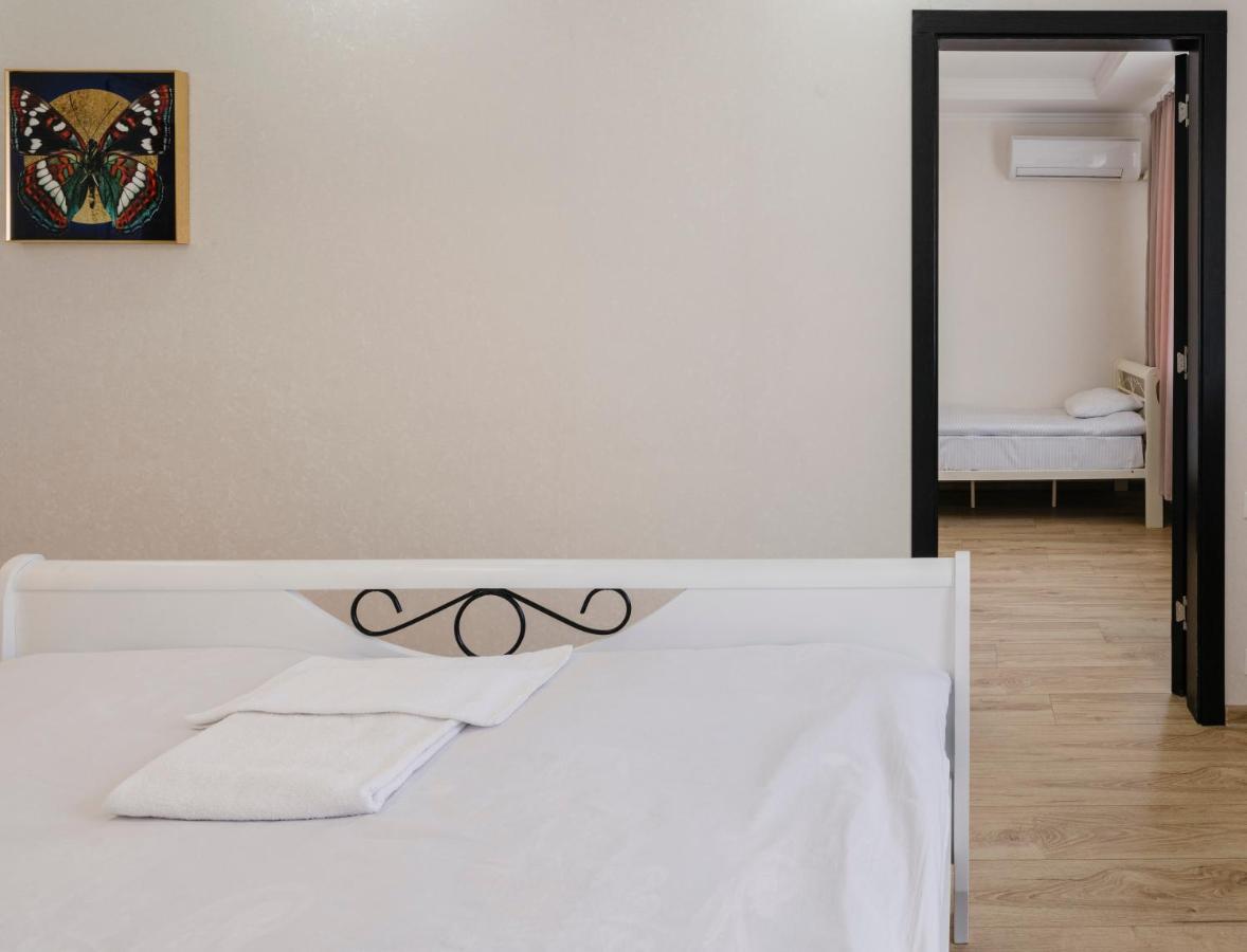 Marcos Hotel Tbilisi Eksteriør billede